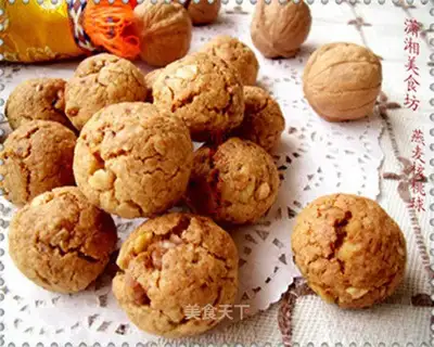 oatmeal and walnut balls