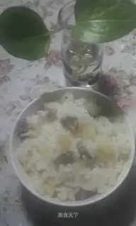 Potato sausage braised rice