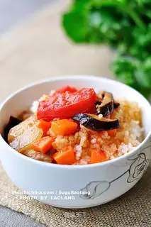 Taji pot vegetable braised rice