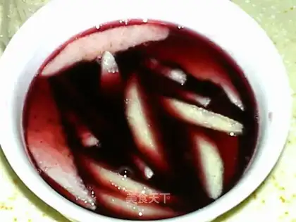 Red wine pear