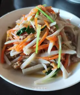 Lotus fried meat