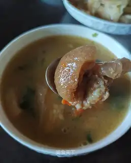 Carrot pork soup