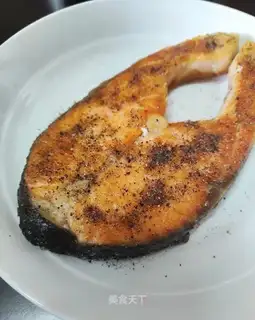 Black pepper salmon