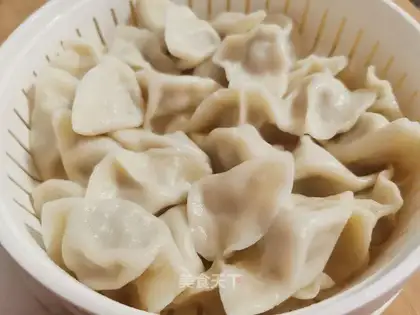 Pork radish dumplings