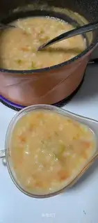 Tomato Mountain Pump soup