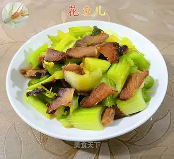 Soy sauce and celery