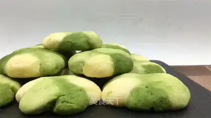 Tea and three-colour cookies