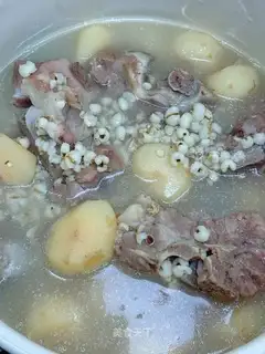 Horseshoe rice soup