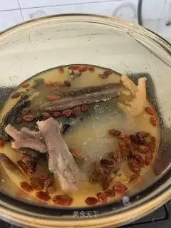 Sweet as chicken claws