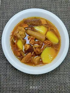 Porktail soup