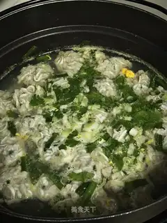 Noodle fishball soup