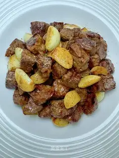 Black pepper beef