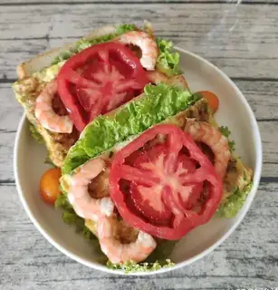 Breakfast sandwich