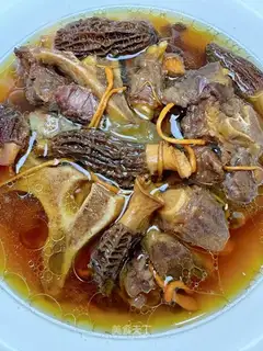 Cowtail soup