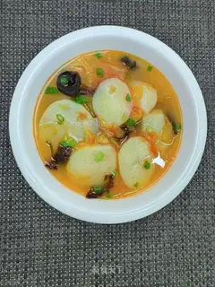 Tomato potato and vegetable soup