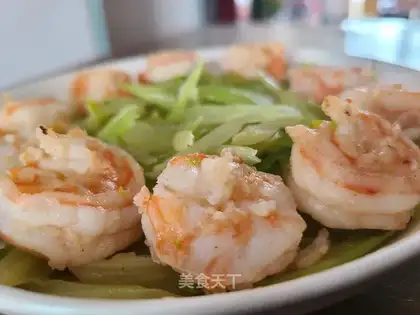 Celery and shrimp