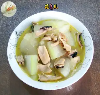 The squid cooks the melon