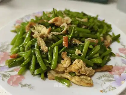 Scrambled eggs