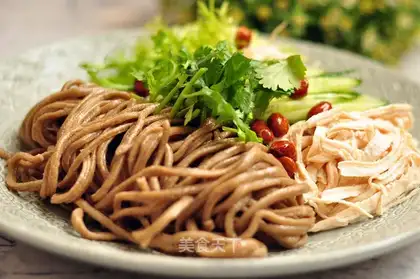 Chicken noodle