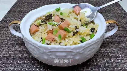 ♪ Sour, sour, sour, sour rice ♪