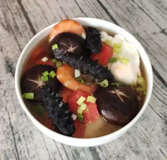 A pot of fresh