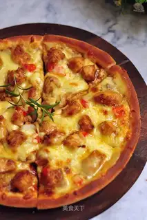 Black pepper chicken pizza