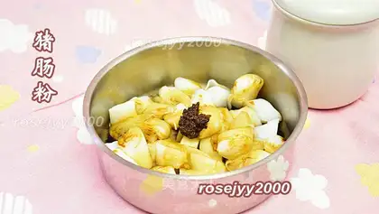 Pig intestine powder
