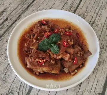 Red lamb chops