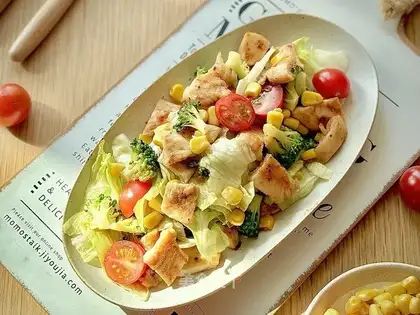 Pepper chicken salad