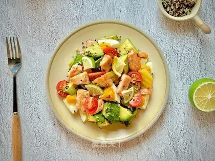Cucumber salmon salad