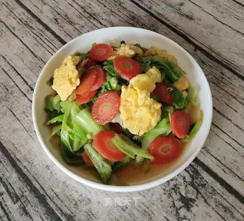 Eggs and vegetables