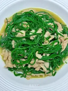 Onion fried meat