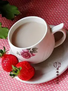 Strawberry banana soy milk