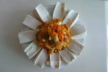 Spicy cabbage and tofu flower