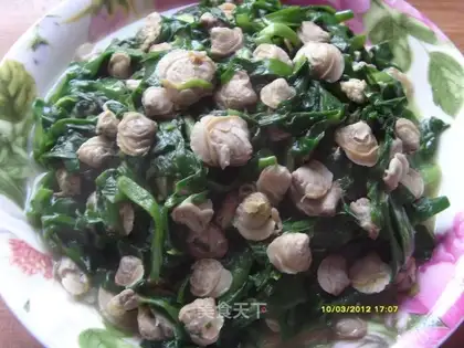 stir-fried clams with leeks