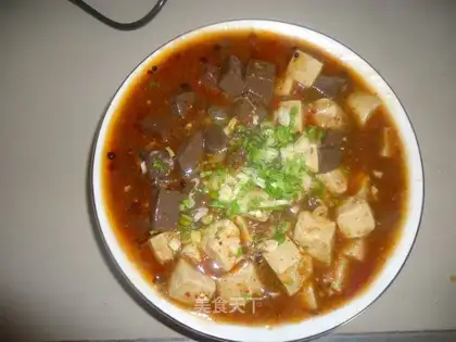 Braised tofu with mutton blood