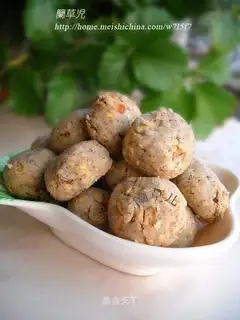 Salt and pepper oatmeal crisp