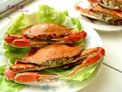 Steamed crab