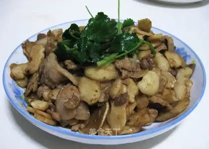 Water chestnut slices