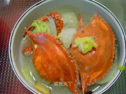 Crab and cabbage soup