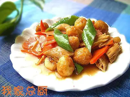 Baked tofu with tiger skin and egg
