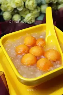Stewed snow clams with papaya