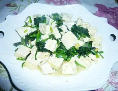 stir-fried spinach with milk tofu