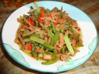stir-fried chicken sausage