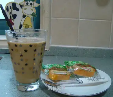 Mandarin duck milk tea