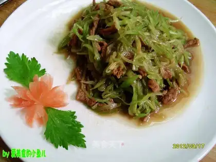 stir-fried pork with shredded celery