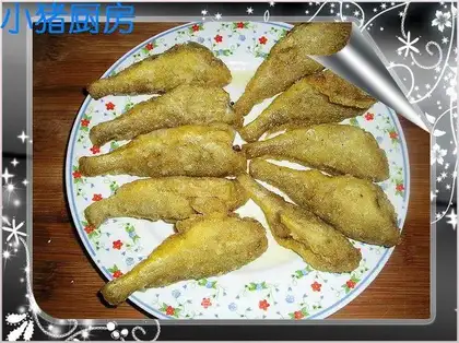 Dry fried yellow croaker