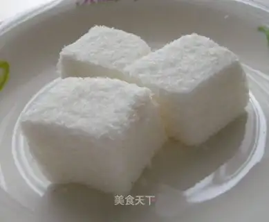 Coconut cotton candy