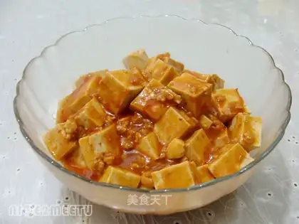Tofu in tomato sauce