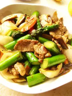 stir-fried seasonal vegetables
